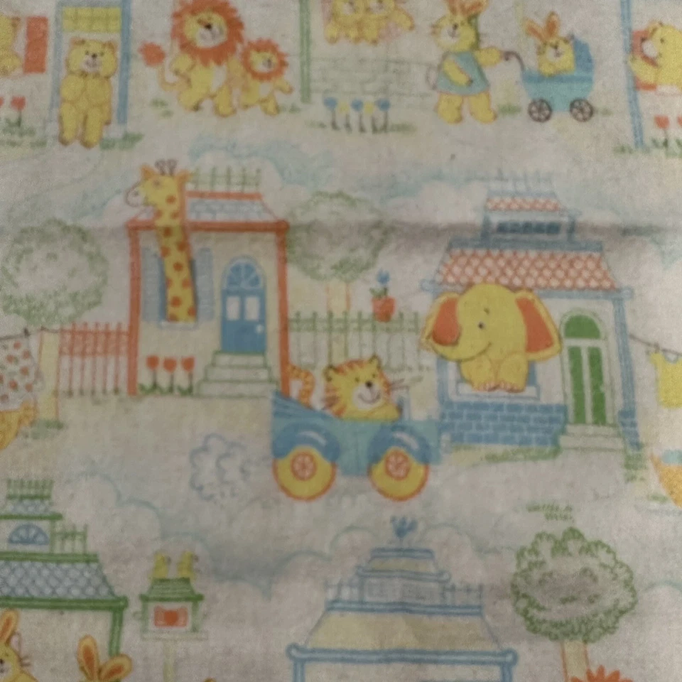 Manta de bebé vintage borde satinado 45" x 42" animal conejito león jirafa oso zoológico DE Foto 2 de 4