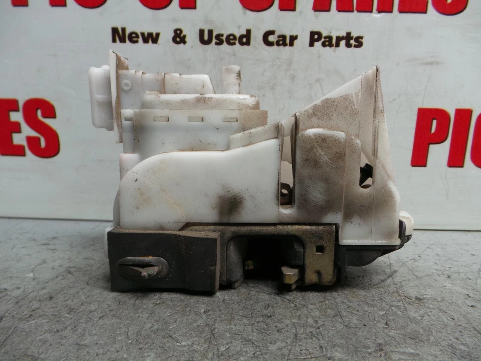 Conjunto de cerradura de puerta trasera para conductor Volkswagen Golf 1991-1998 Estate O/S 0000315476 Foto 2 de 3