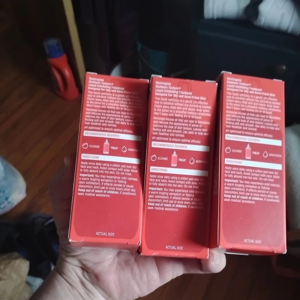 Tratamiento exfoliante líquido de textura obstinada 3 Neutrogena 4,3 oz nuevo Foto 3 de 4