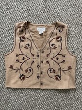 Portraits By Northern Isles Women  s Vest M Brown Floral Embroidery Beads Cotton