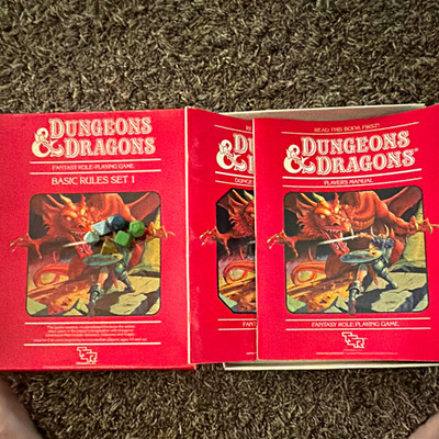 TSR Dungeons & Dragons Basic Rules Set 1 & Player's Manual Booklets Lot