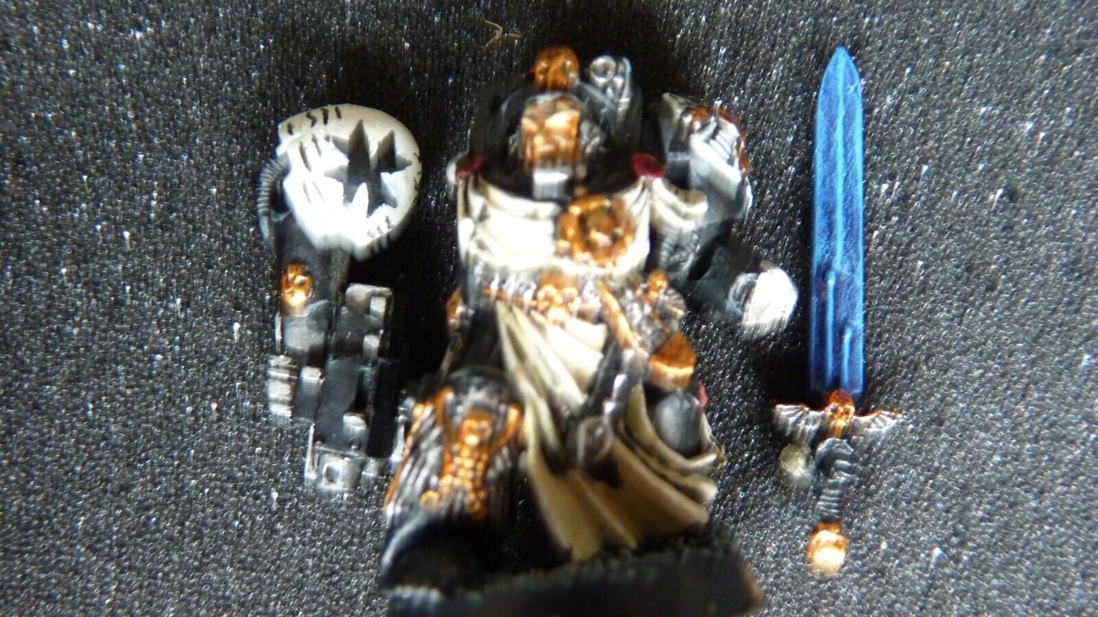 Picture 1 of 2