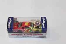 1996 Kellogg's Corn Flakes Diecast 1:64 NASCAR 5 Terry Labonte Suzuka Japan