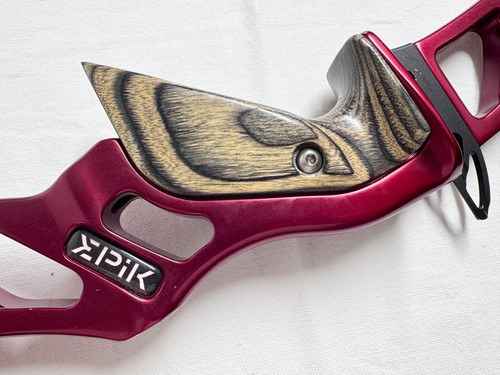 Elevador recurvo de tiro con arco Hoyt Grand Prix Epik - 23" - para zurdos - rojo - ILF - Imagen 8 de 12