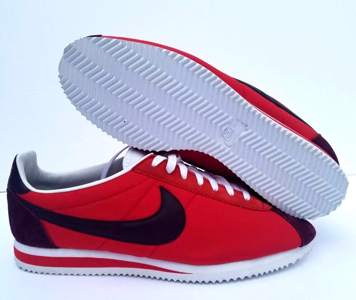 NIKE CLASSIC CORTEZ NYLON SHOES MEN SIZE 12.5 red DEADSTOCK 2011