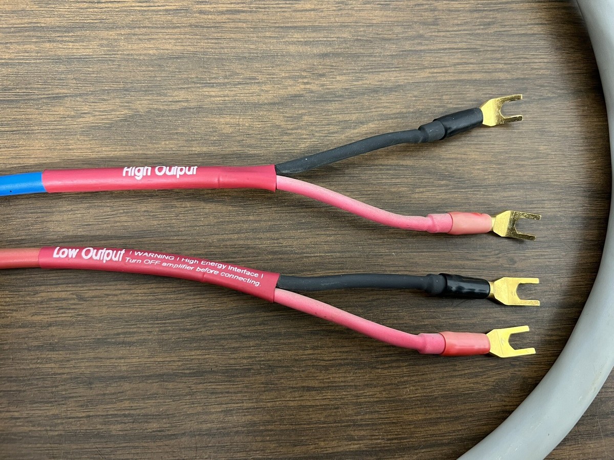 MIT Terminator 2 BI-Wire HI-FI Speaker Cables -Pair Of 10 MIT Terminator 2 BI-Wire HI-FI Speaker Cables -Pair Of 10