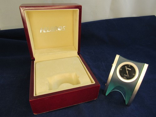 Helbros Desk Clock -Apt 9 Factory Case Pre Owned never Used Works Great - Picture 3 of 11