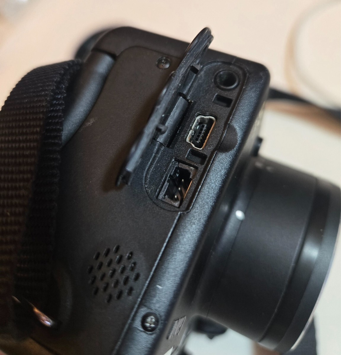 Canon PowerShot G5 – 5.0 MP – Appareil Photo Numérique Compact – Fonctionne