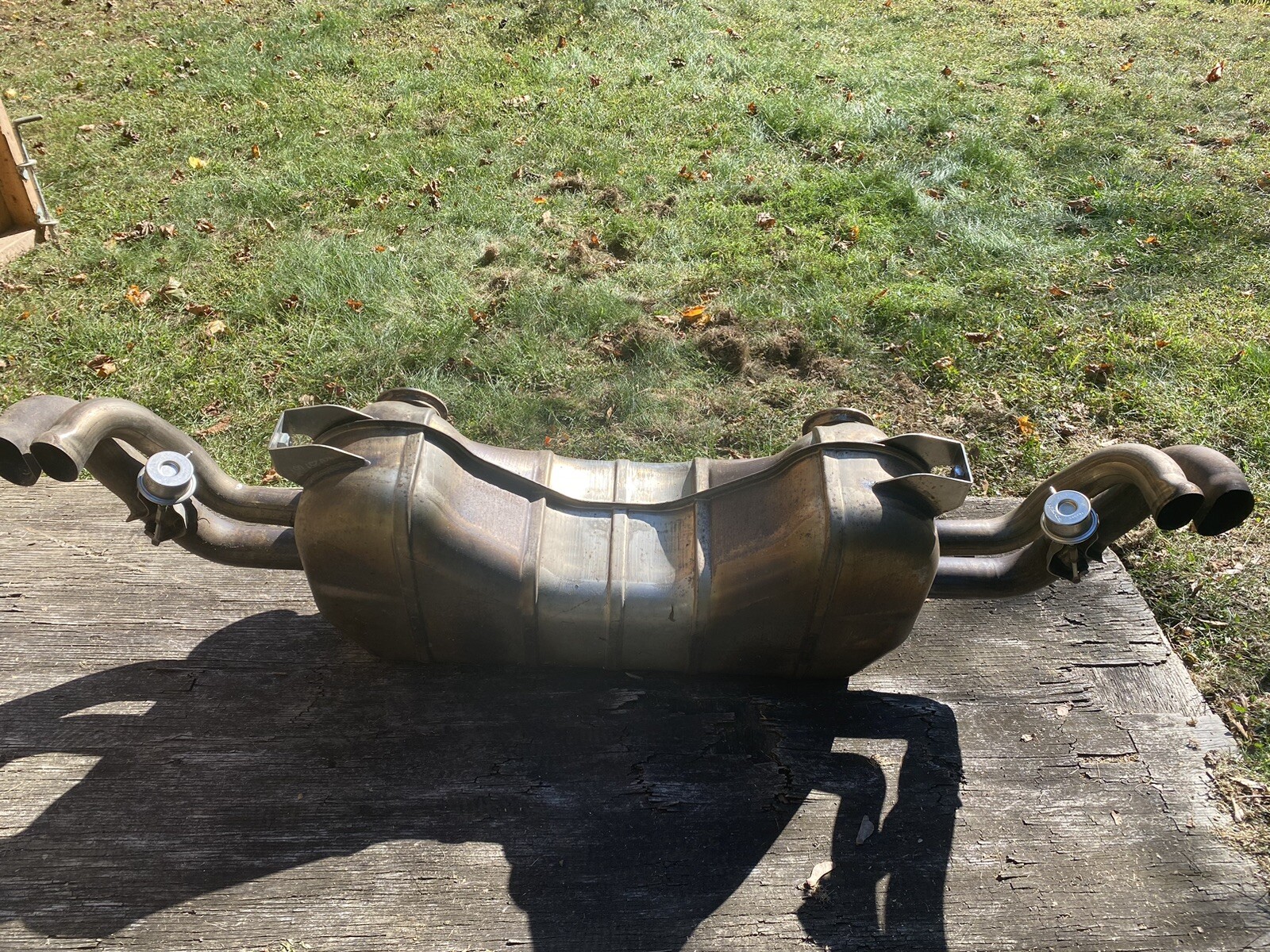 Audi R8 5.2 V10 Exhaust Muffler 420251051T