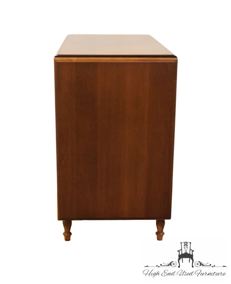 THOMASVILLE FURNITURE Collector's Cherry Traditional Style 66" Server Buffet ... - Image 3 of 4