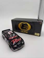 1997 Dale Earnhardt Sr 3 GM Goodwrench Plus 1/24 Action Elite NASCAR Diecast