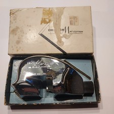 Ancien coupe-tapis Dexter Russell Harrington couverts Inc.