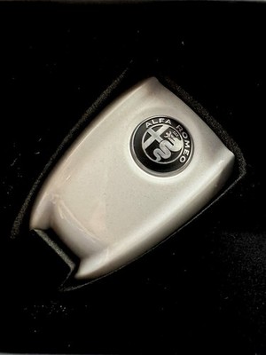 Alfa Romeo Key Fob Cover In Tri-Coat Trofeo White Original Accessories