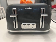 Breville Flow Collection 4 Slice Toaster - Grey (VTT892-01)