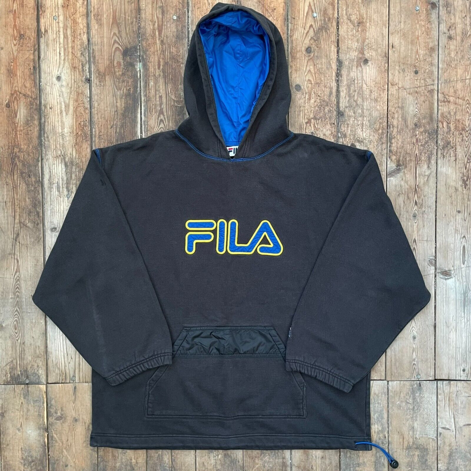Felpa con cappuccio vintage anni 90 Fila ricamata oversize scritta retrò nera XXL