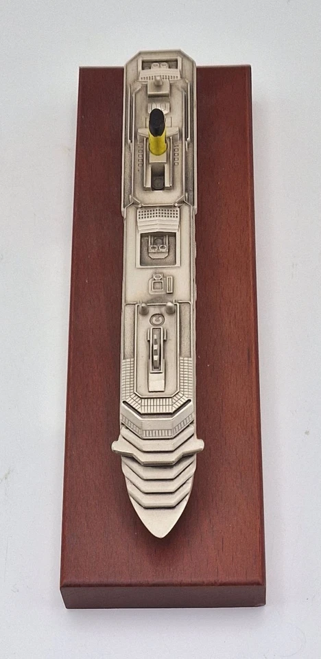 Kreuzfahrtschiff Modell Costa Pacifica auf Sockel Plakette Club -Neuwertig - Bild 4 von 4