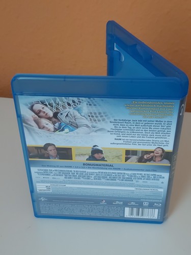 Bluray Raum - Liebe kennt keine Grenzen - Drama - FSK 12 - Bild 3 von 5