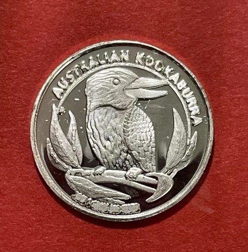 Solid Silver Round With Cute Kookaburra & Queen Elizabeth! 1 Gram .999 Silver!