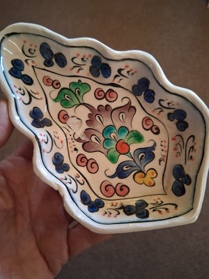 Schöne handbemalte kleine Schale, top