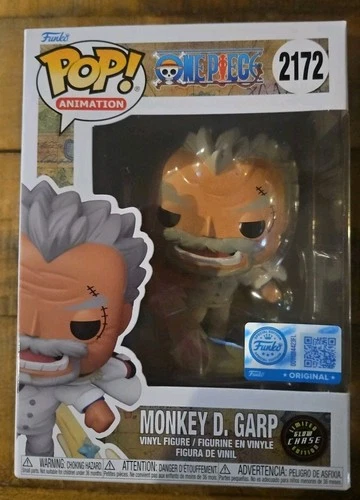 Funko Pop! Vinyl One Piece Monkey D. Garp #2172 Chase Limited Edition in hand