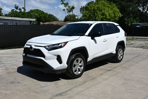 2024 Toyota RAV4 LE Sport Utility 4D