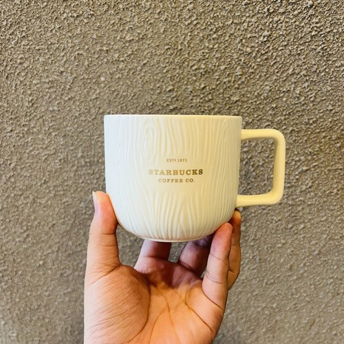 New 2022 Autumn China Starbucks 15oz Wood grain Squirrel Ceramic Mug - Picture 3 of 5