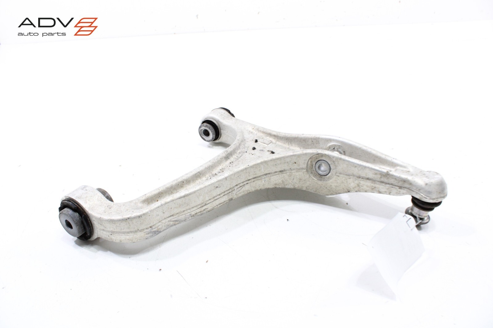 2017 - 2020 MASERATI LEVANTE FRONT LEFT DRIVER SIDE LOWER CONTROL ARM OEM