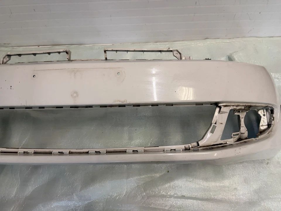 Cubierta del parachoques delantero OEM Volkswagen Jetta SportWagon 2010 2011 2012 2013 2014 Foto 4 de 4