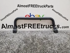 Freightliner Right Hand Grab Handle A18-68531-001 - FREE SHIPPING