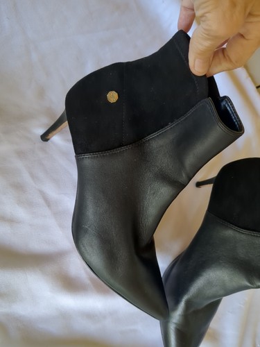 LOUISE ET CIE Vimmy schwarze Wildledersocken spitz zulaufend Pfennigabsatz Stiefeletten 8 - Bild 3 von 8
