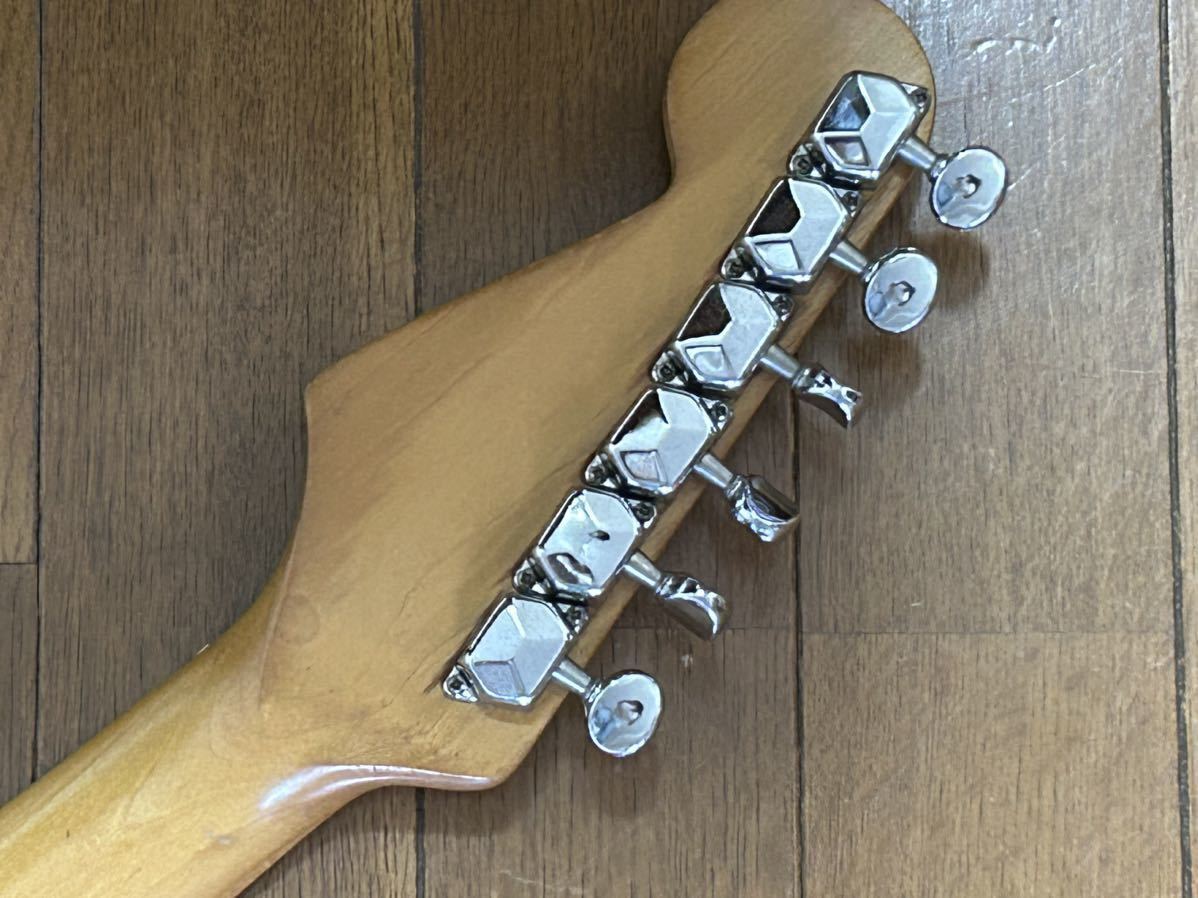 s-l1200.jpg s-l1200.jpg
