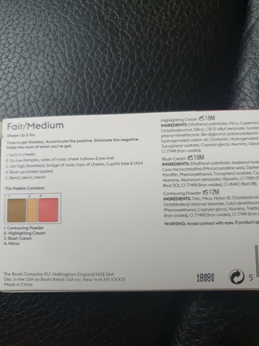 CYO Contour, Highlight & Blush Palette - Fair/Medium - Picture 2 of 3