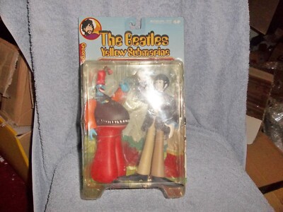 THE BEATLES UNIQUE ONE OFF ? PAUL WITH SNAPPING TURK MCFARLANE SHOULD B GEORGE!!