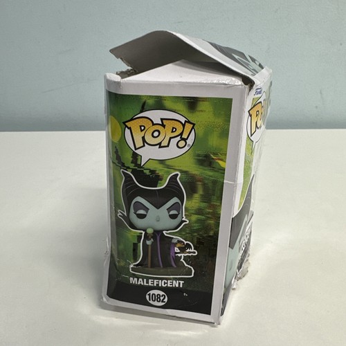 Funko Pop 1082 Disney Villains Maleficent Vinyl Figure NEW (box damaged/ripped) - Picture 3 of 12