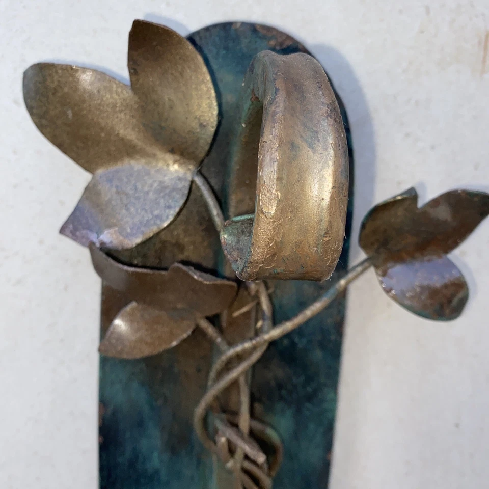 VINTAGE 15x6x11” CAST METAL WALL MOUNT SCONCE CANDLE LIGHT FIXTURE Vine - Image 2 of 4