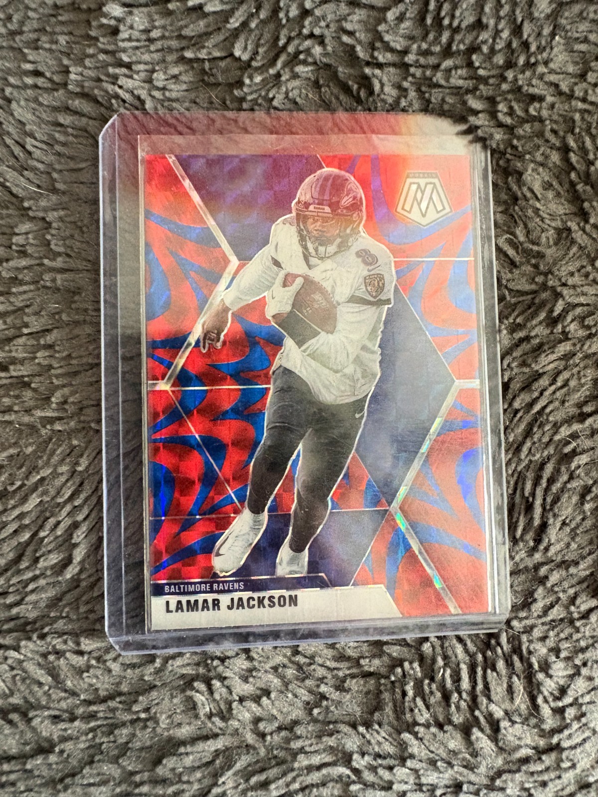 2020 Panini Mosaic - Lamar Jackson #19 Reactive Blue Mosaic Prizm