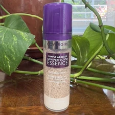 Covergirl Simply Ageless Skin Perfector Essence Foundation 10 Fair