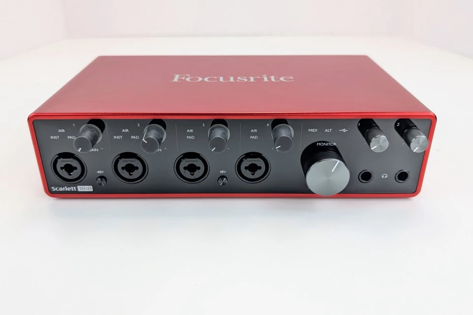 Focusrite Scarlett 18i8 3rd Gen USB Audio Interface w/ PSU, USB & Hard Case - Image 2 of 4