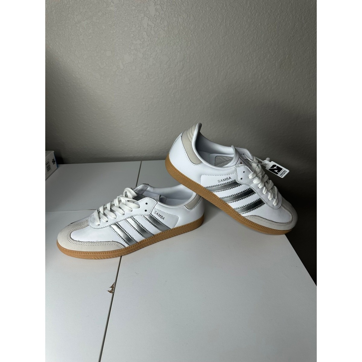 adidas gazelle silver green womens adidas Samba OG Mens Lifestyle Shoes (Core Black/Cloud White/Gum)