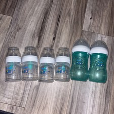 Philips Avent Baby Bottles 9 oz. 2 and 4 oz. 4 Nipples Included Lot of 6