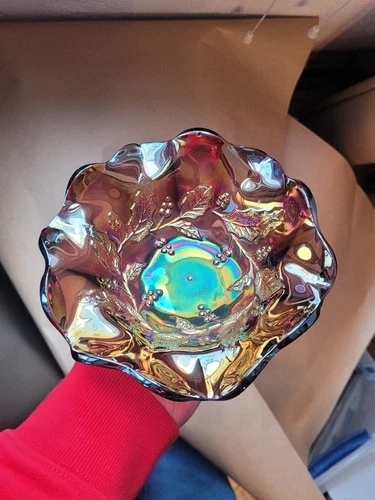 Pretty Amethyst Millersburg Carnival Glass Holly Whirl 7" Bowl