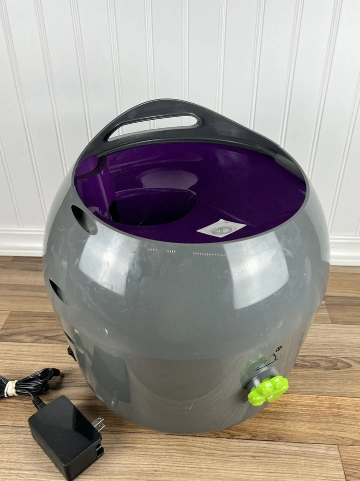 PetSafe Automatic Ball Launcher Interactive Dog Fetch Toy with AC Adapter - Image 4 of 4