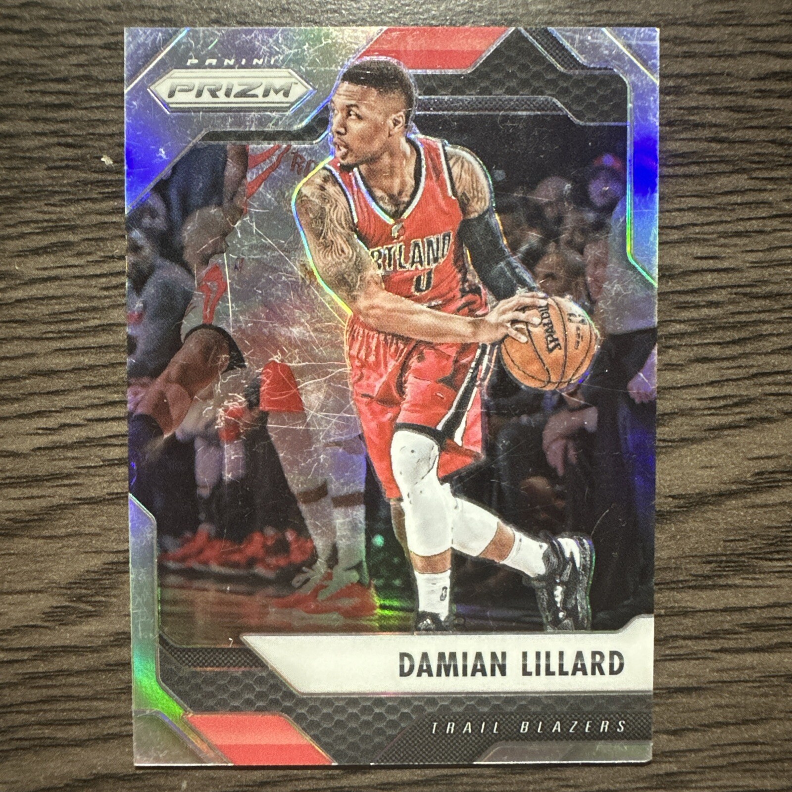 2016-17 Panini Prizm - Silver Prizm #271 Damian Lillard
