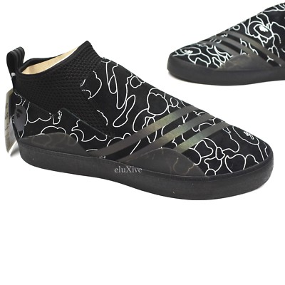 NWT Adidas x Bape A Bathing Ape Snowboarding 3ST.002 Camo NWT Adidas x Bape A Bathing Ape Snowboarding 3ST.002 Camo