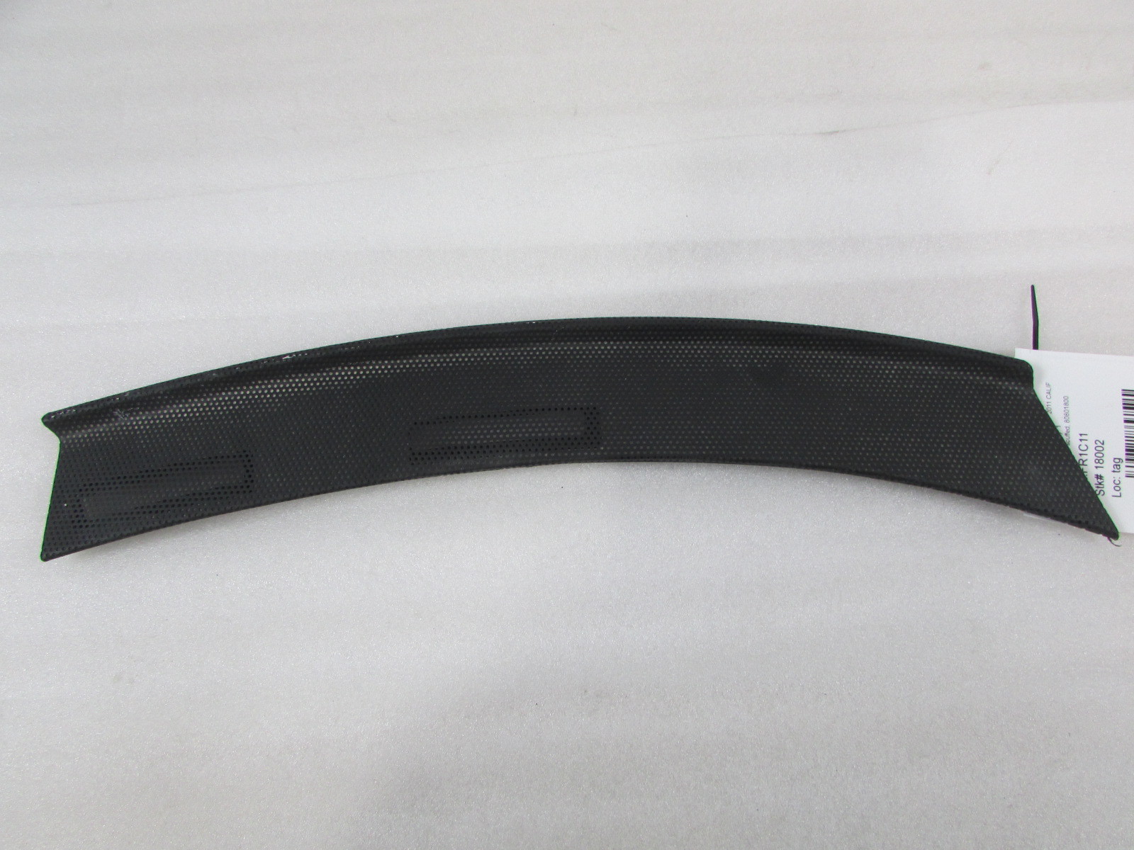 Ferrari California, RH, Right Dash Defrost Vent, Used, P/N 80801800