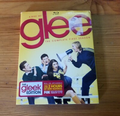 Glee - Complete First Season One on Blu-Ray (4 Disc Set) w/ OOP