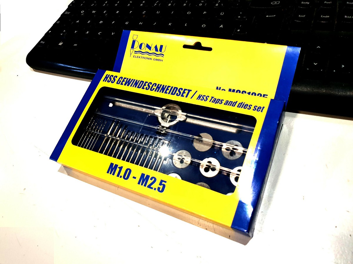 Gewindeschneiset M1 Bis M2,5 - Komplettset Mit Handgewindebohrern Und Kernlochbohrern