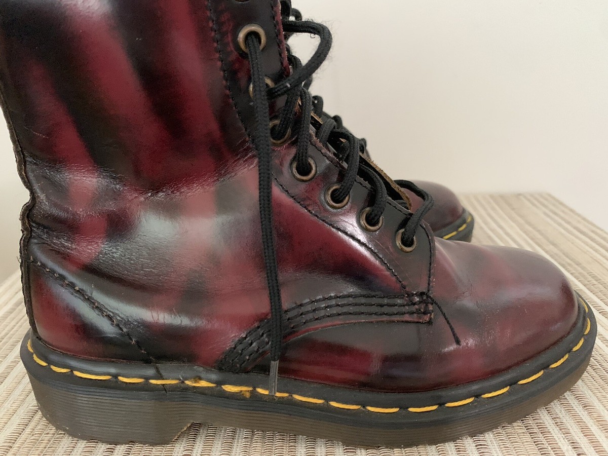 Dr Martens Vintage 90s Made in England Rub Off Cherry