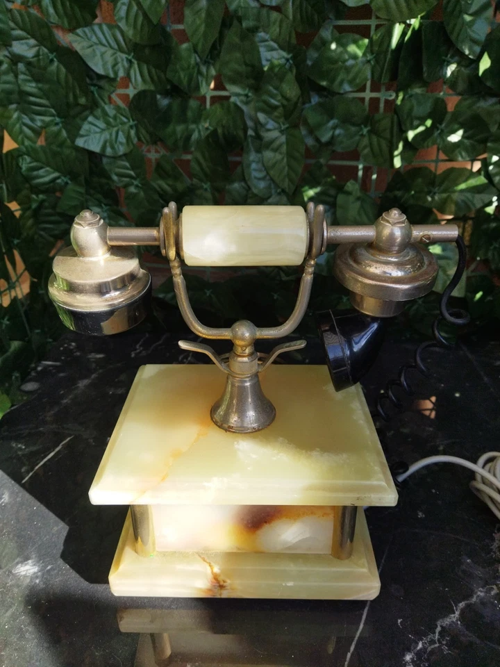 Telefono In Onice Retrò Made In Italy Vintage ottimo stato - numeri con rotella - Immagine 3 di 4