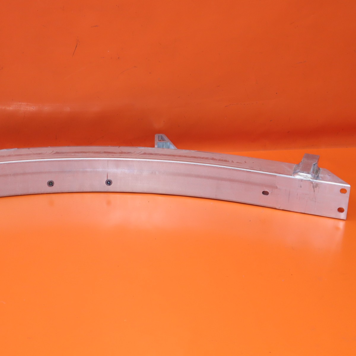 ASTON MARTIN DBS SUPERLEGGERA REAR BUMPER REINFORCEMENT 2019-2024 KY73-17758-BE
